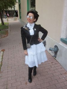 Traditional Steampunk Traditional Steampunk Girl