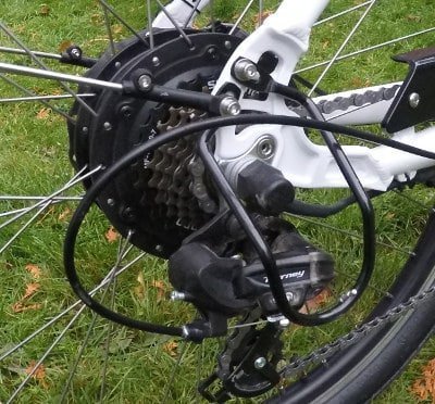 Derailleur guard