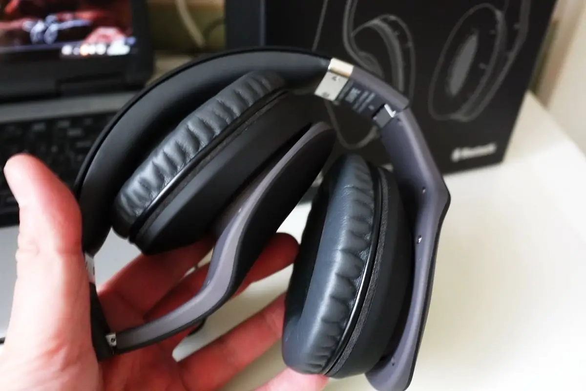 how to make bluetooth headphones louder